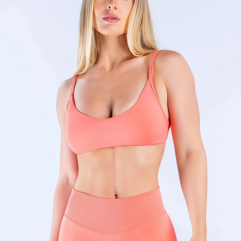 HISTELLO Impact Scoop Neck Bra - огляд і ціна Sports Bra High Impact
