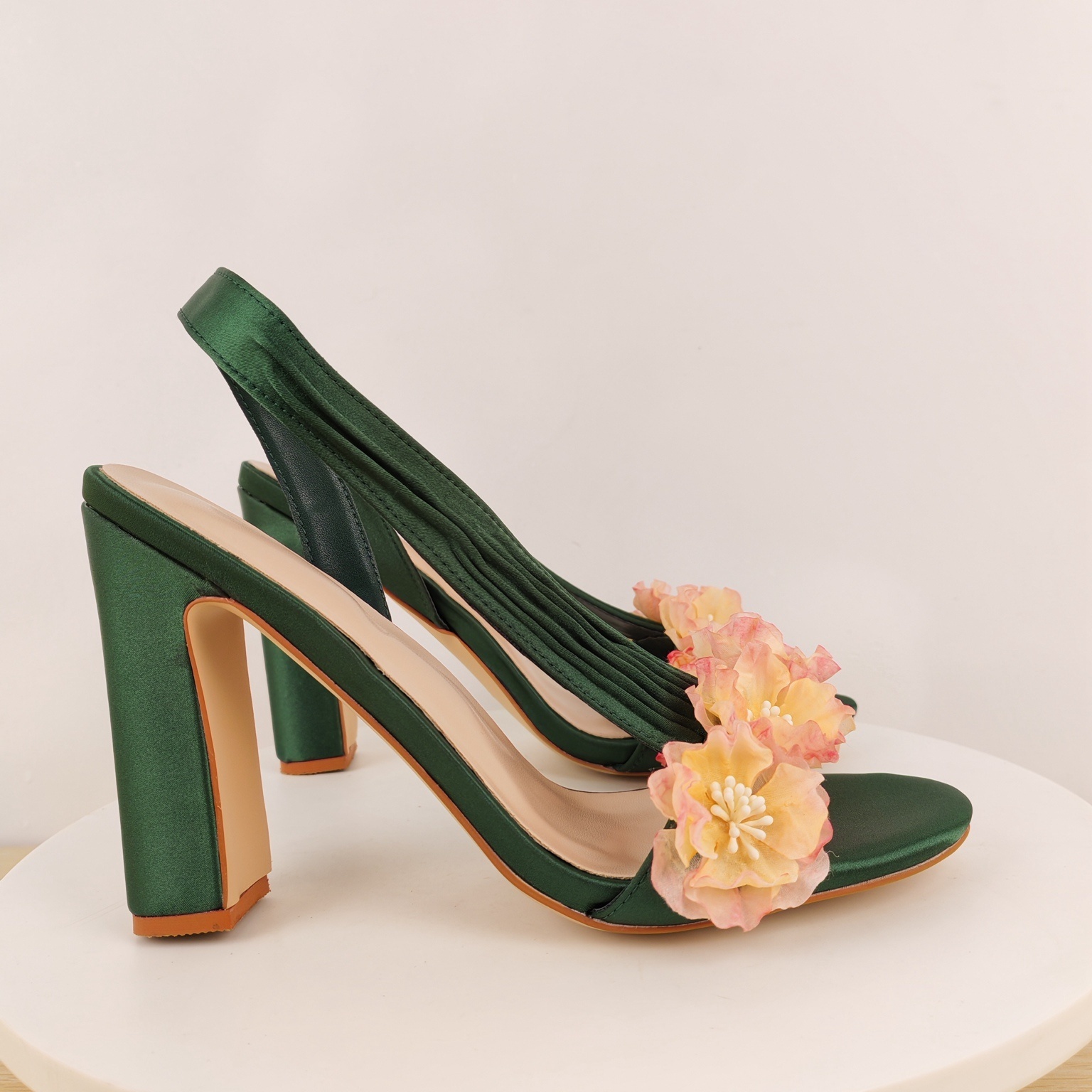 Block Heels Slingback Flowers  - огляд і ціна Slip Dress Satin